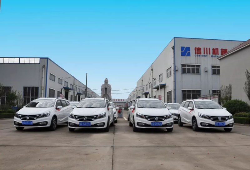 【信川大事記 五星級(jí)服務(wù)標(biāo)準(zhǔn)】信川機(jī)械新增8輛售后服務(wù)車