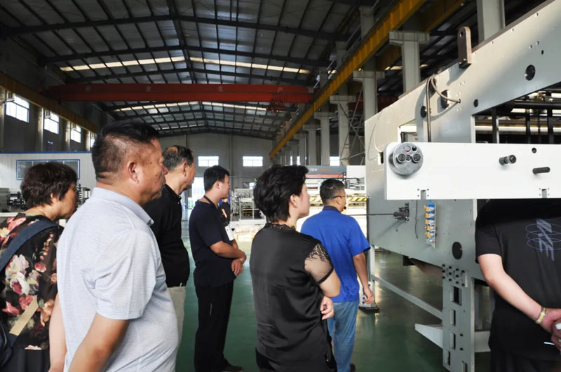 感恩有您，一路同行--熱烈歡迎保定包裝協(xié)會蒞臨信川參觀指導！