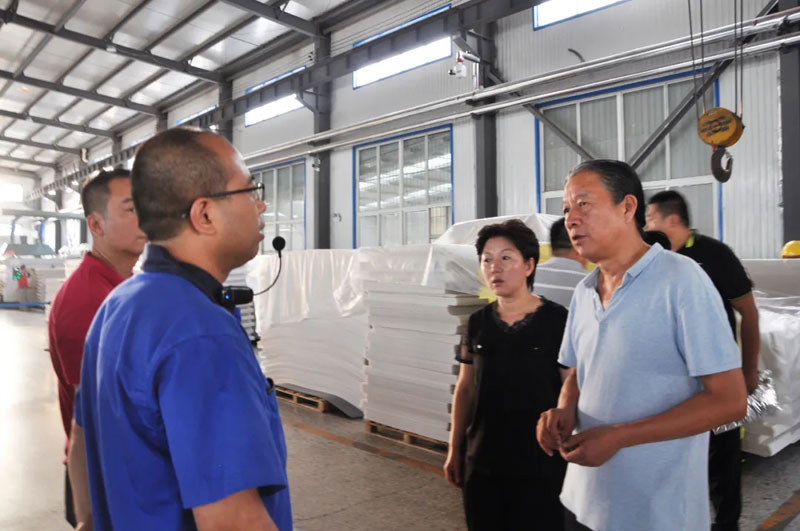 感恩有您，一路同行--熱烈歡迎保定包裝協(xié)會蒞臨信川參觀指導！